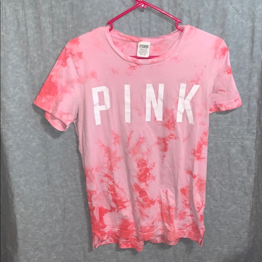 PINK VS Tie-dye shirt.